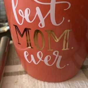 Meet your Posher, Elia